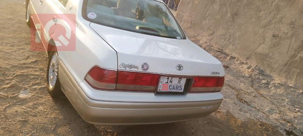 تويوتا كراون